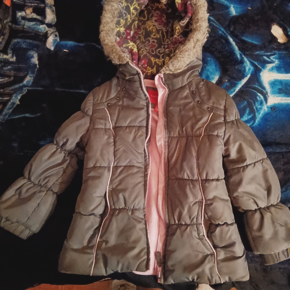 Jacket - Picture 5 of 8